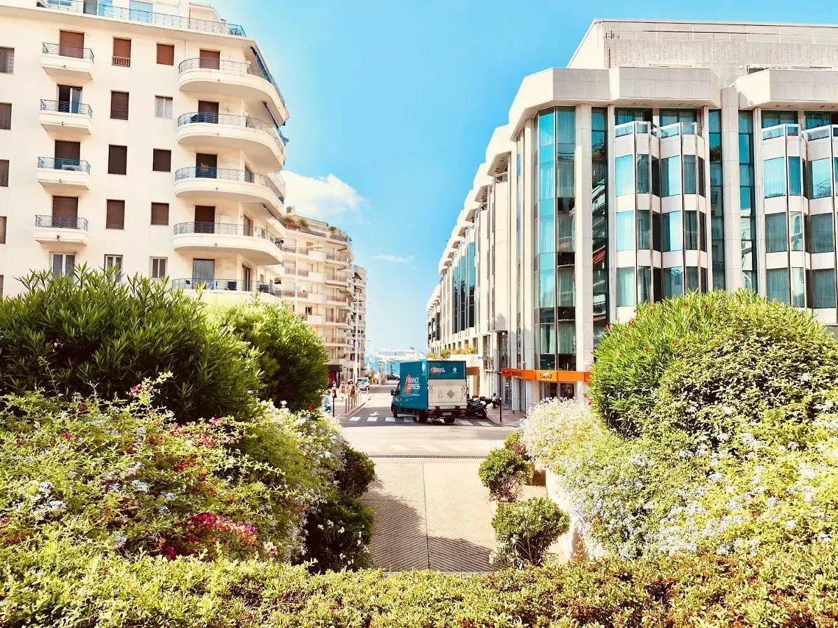 Palais Armenonville Cannes Proche Carlton Croisette