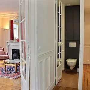 https://appartement-4-personnes-passy.fr-paris.fr