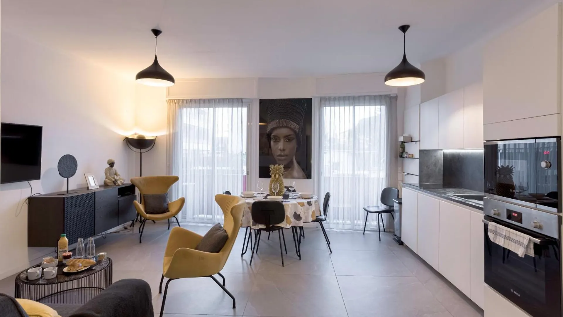 Palais Armenonville Cannes Proche Carlton Croisette contacts